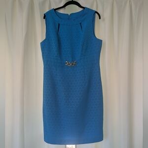 Elegant Blue Sleeveless Dress